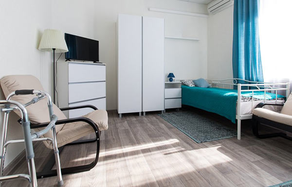 Helles Zimmer in einem Pflegeheim